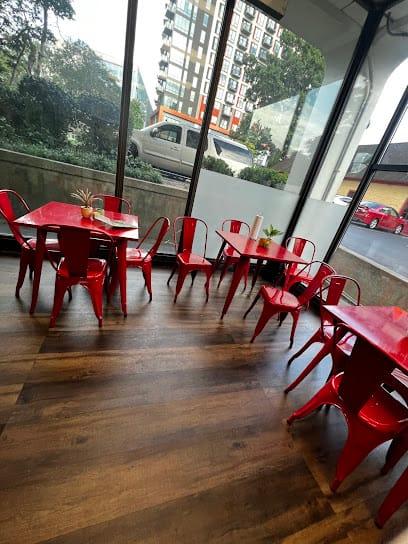 Irie Mon Cafe