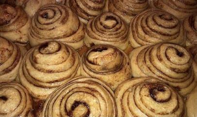 Krave Eatery & Dessert Shop