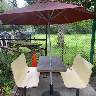 Caribbean Queen - Jamaican Restaurant