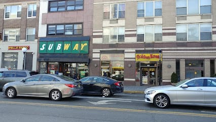 Golden Krust Caribbean Restaurant - Jamaican Restaurant