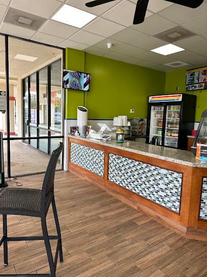 Macca Tree Caribbean Restaurant - Jamaican Restaurant