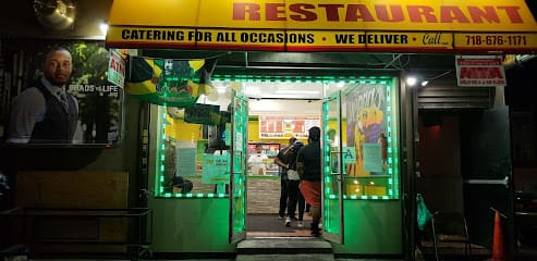 Peppa's - Jamaican Restaurant