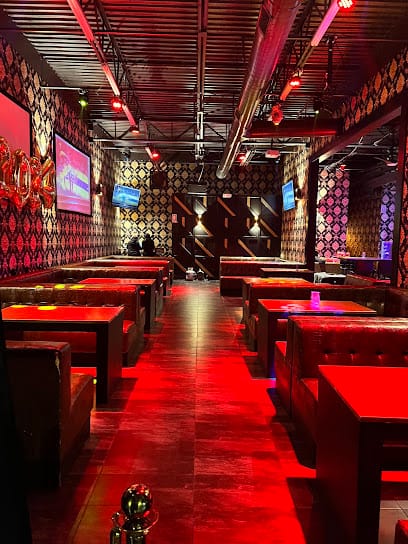 Randevoo Restaurant Lounge - Jamaican Restaurant