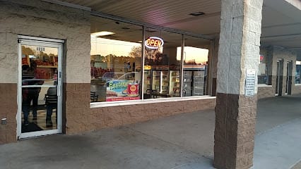 Royal Caribbean Bakery - Jamaican Restaurant